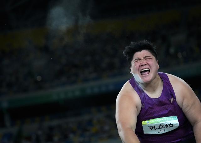 爱游戏体育科室-巩立姣完成全运四连冠霸业 屡战屡胜稳坐一姐宝座