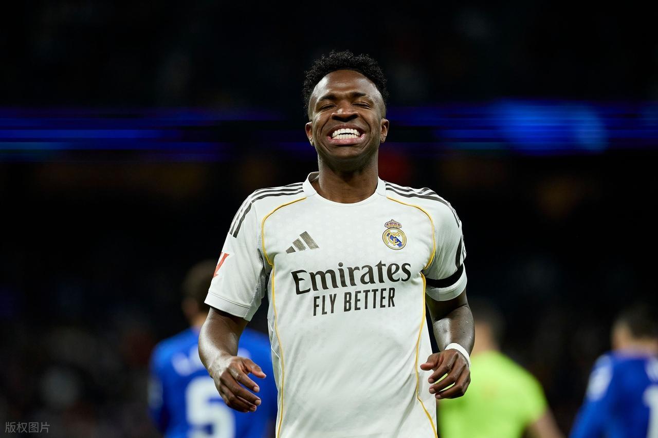 爱游戏体育管理-西甲最新积分战报 姆巴佩又是个伤心的赛季?皇马连败落后巴萨4分