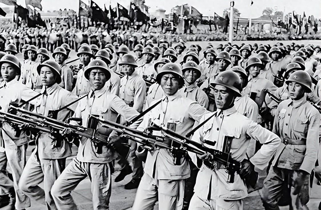 爱游戏体育小组-如果当年没有朝鲜战争,粟裕手里的60万大军,能一举拿下台湾吗?