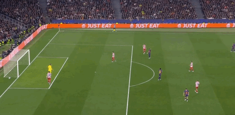 爱游戏体育科室-亨利：若裁判吹哨开球，普维尔在禁区内用手按球百分百是点球